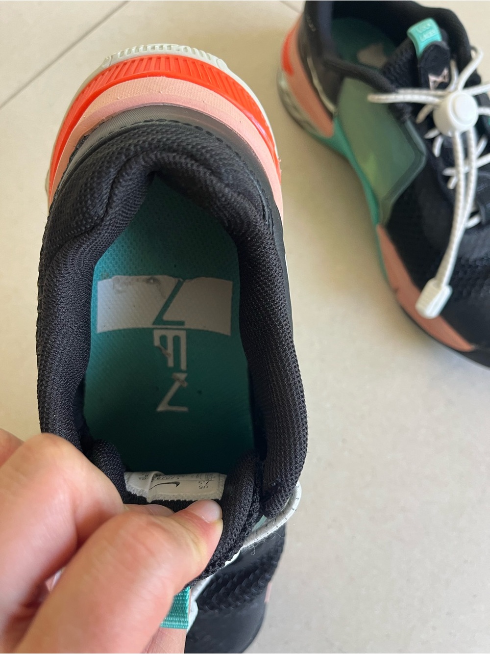 Nike Metcon Blacj & Teal Crossfit Shoes with Easy Lock Laces - Picture 4 of 4